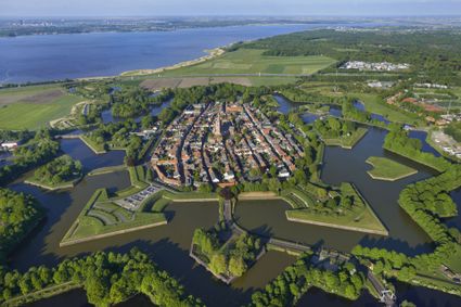 8 mei: Excursie Naarden-Vesting