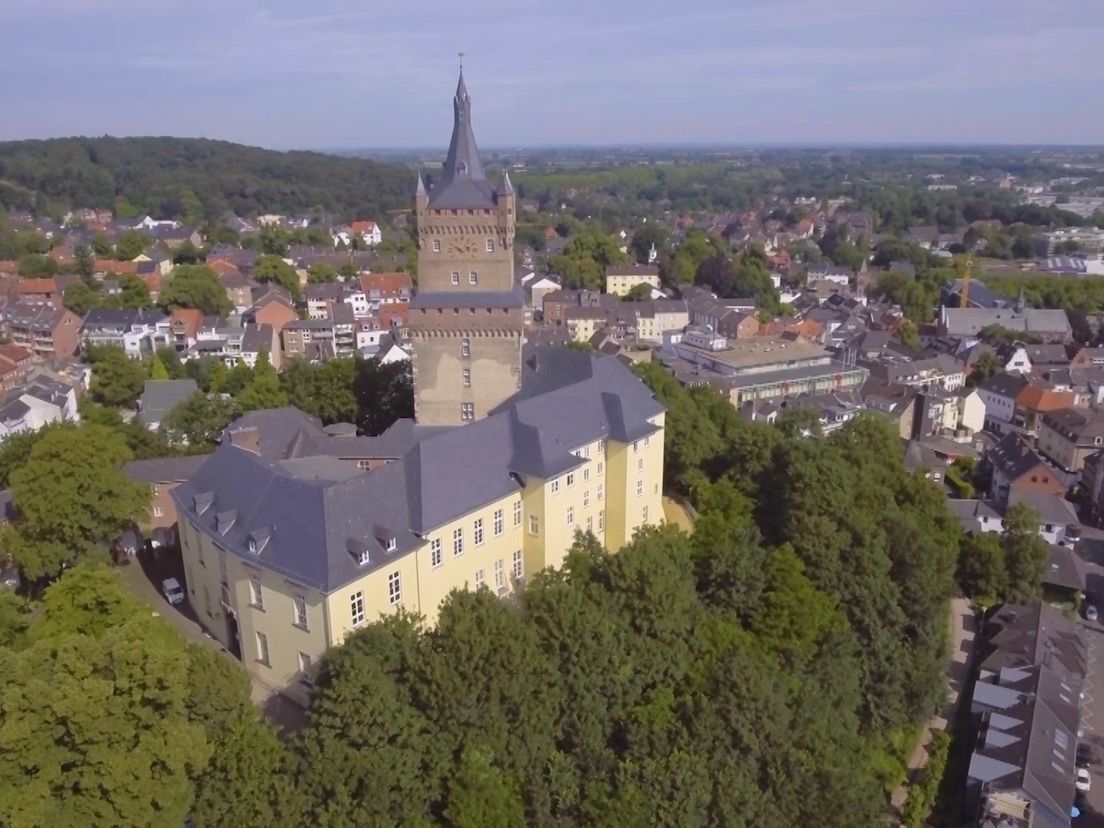 26 mei: Lezing over de Kleefse Enclave, gepresenteerd door Emiel Smit