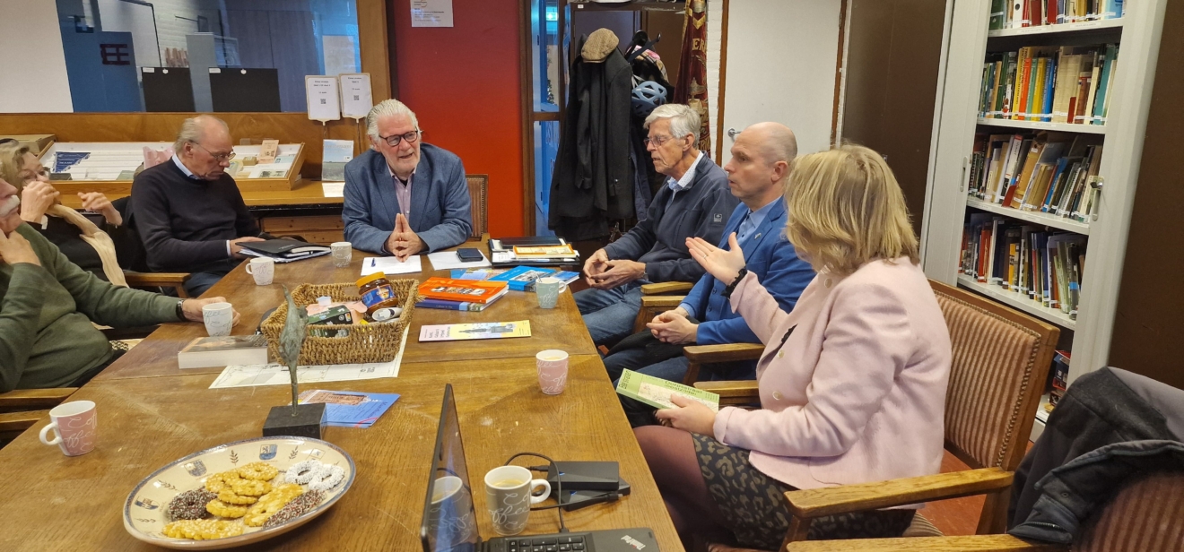 Burgemeester op bezoek bij Marithaime